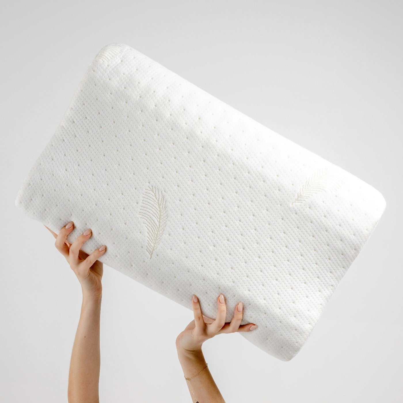 Muscle Mat Adjustable Foam Pillow